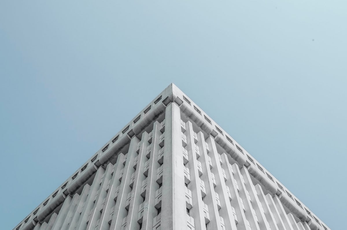 Sofascore平台-本周末引擎轰鸣,上海各处F1浓度超标,乐扣豫园偶遇老法师,指导A姐现场摆pose